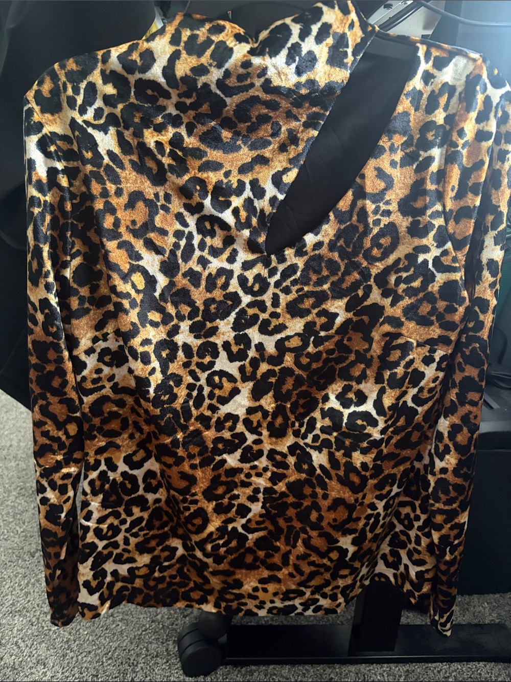 Boston Proper Leopard-Print velvet top in Brown and Black